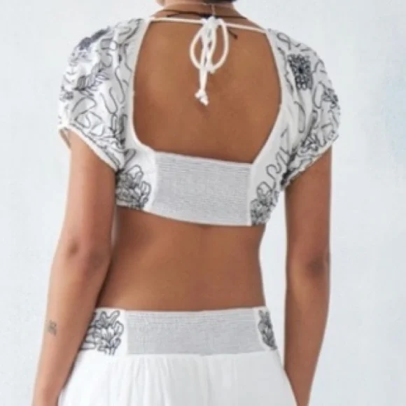 Free People Lotus embroidered White Floral  Off-Shoulder Top,Large - Picture 4 of 7